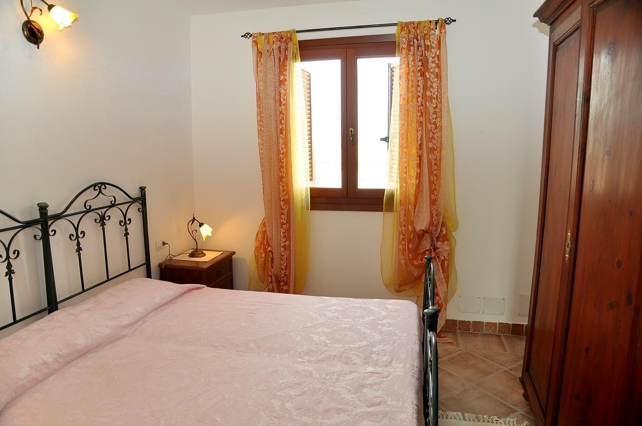 Villa I Ginepri Будони Экстерьер фото