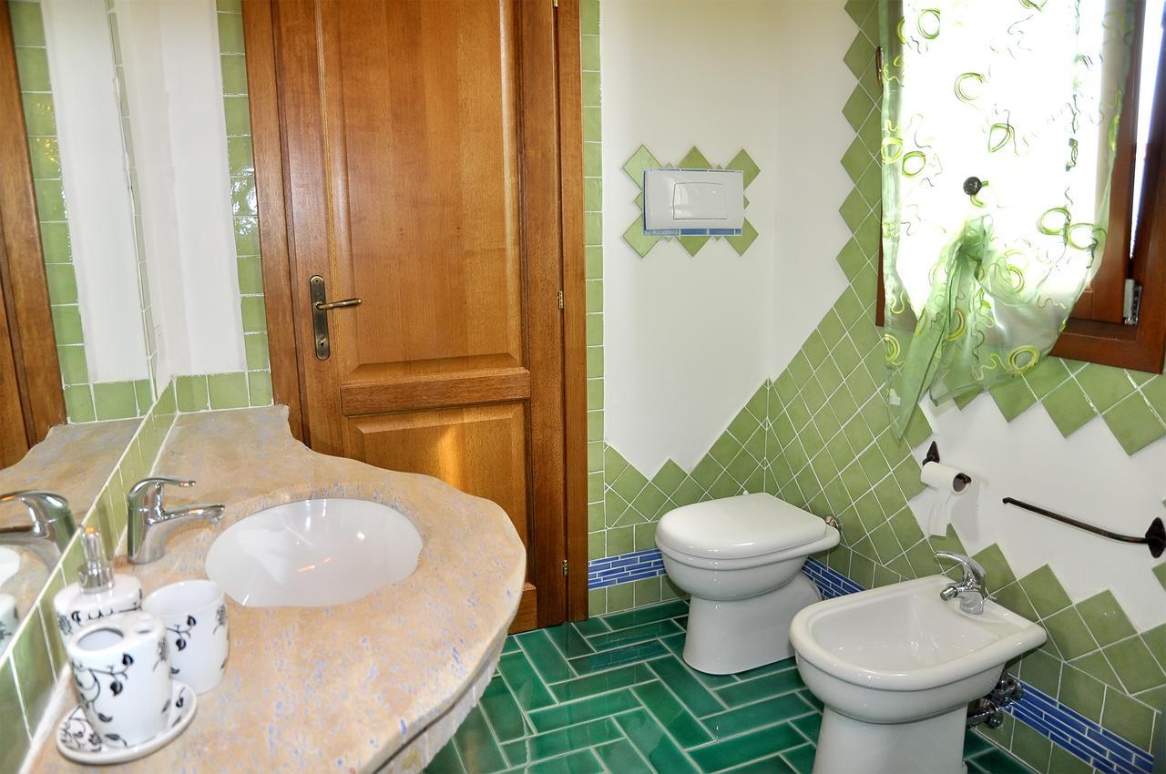 Villa I Ginepri Будони Экстерьер фото