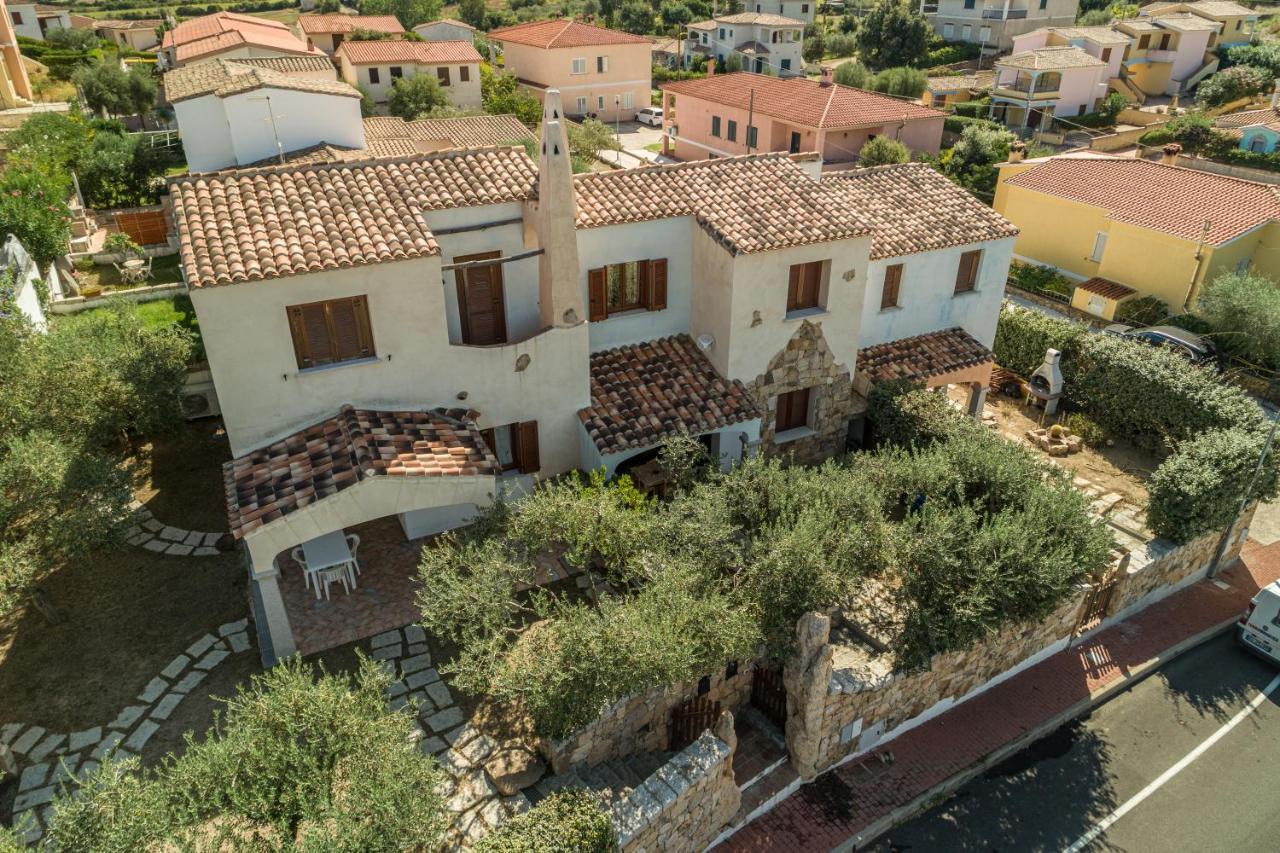 Villa I Ginepri Будони Экстерьер фото
